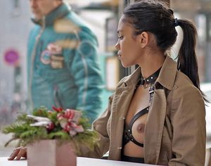 Amateur frame in public