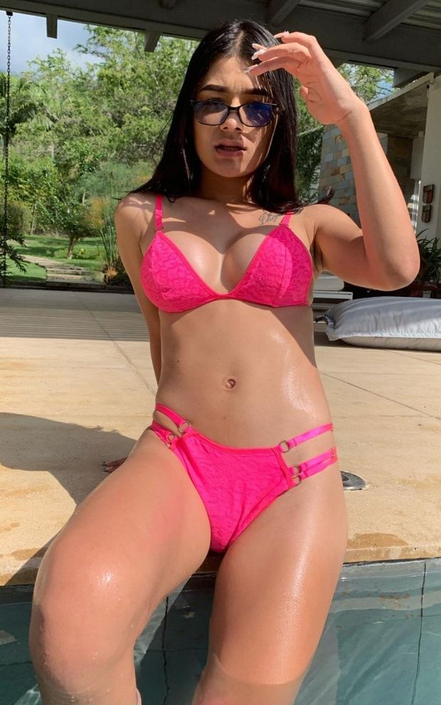 Hot Latina Teen in Bikini