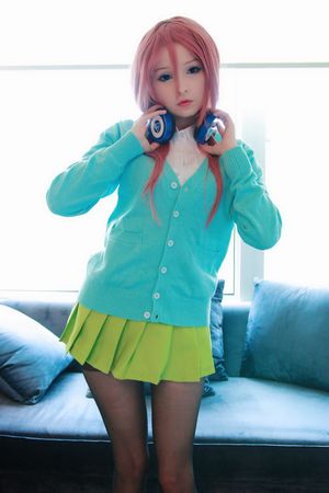 Miku Nakano 07