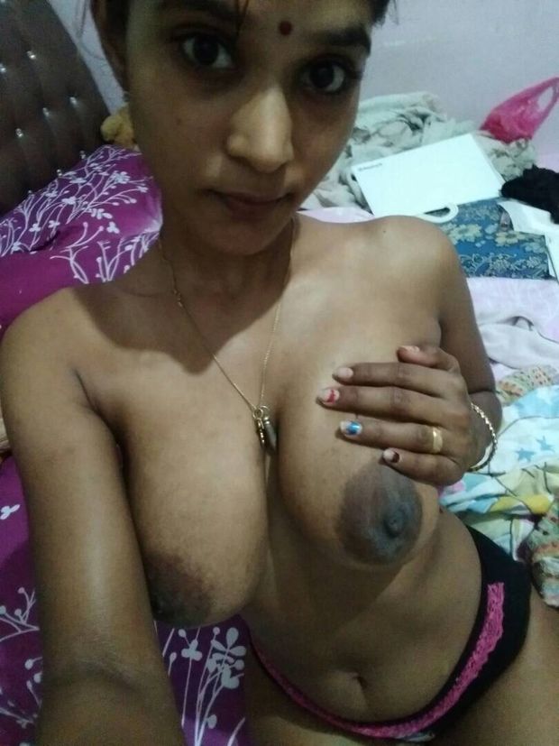 sexy indian selfie