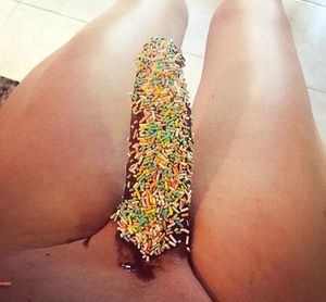 ❤️ She Made It All Pretty For You To Lick ❤️