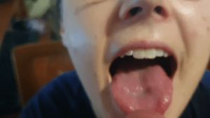 Snacking on daddy's cum, careful not to waste