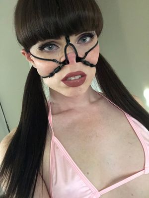 Natalie Mars Nose Hook