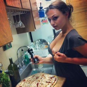 Fucked on march 29 PiZZa and Porn
