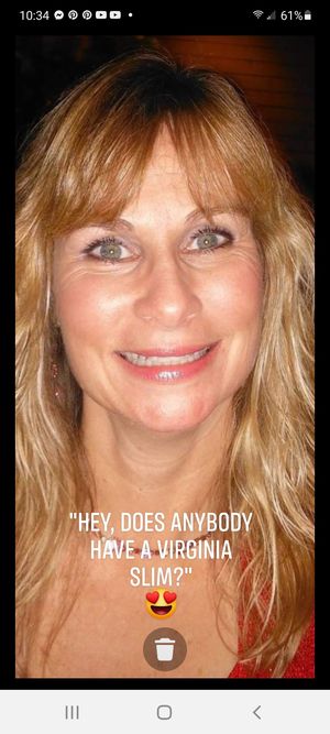 Kelly smokes Virginia Slims Luxury Lights 120s and sucks huge black dicks❤