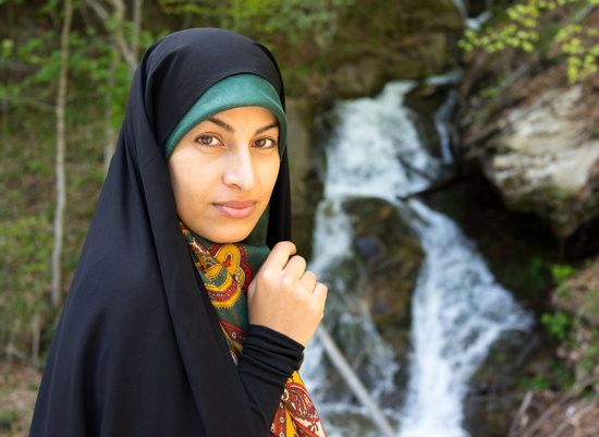 Portrait of Muslim female in nature. ❤️