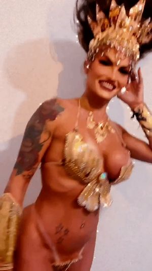 Fabyzinha Is Fabulous