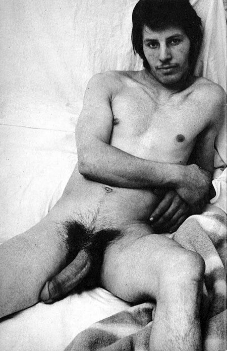 homens-pelados-anos-50