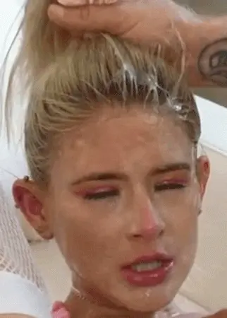 You’re so much prettier when daddy makes you messy