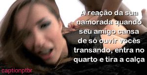 Ela adora chupar enquanto você fode por trás.