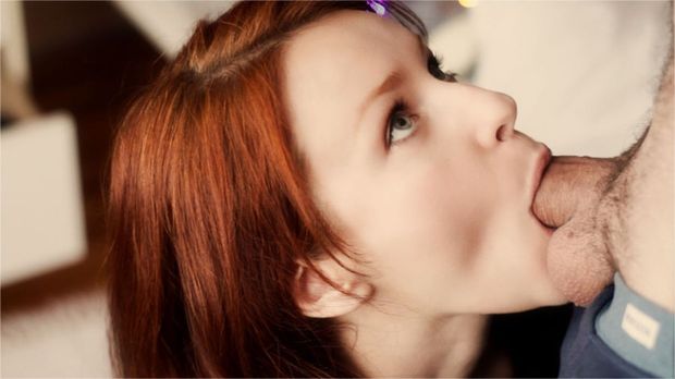 Redhead gives an oral pleasure