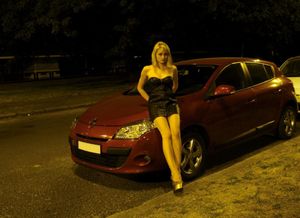 Surely this hottie would give you ride of your life