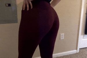 yoga pants
