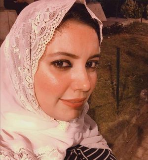 Lebanese milf dreaming about your cock