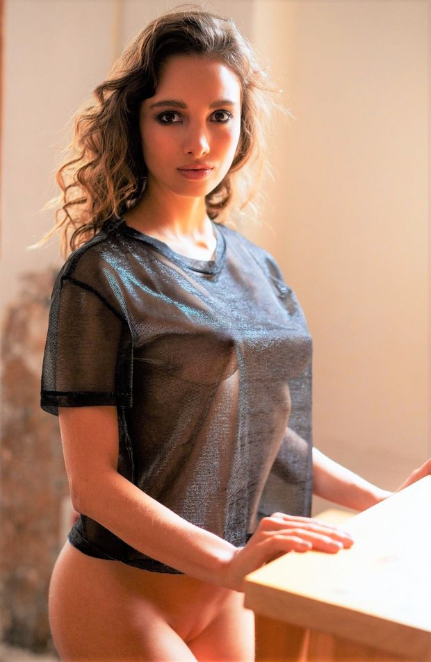 Love the blouse.