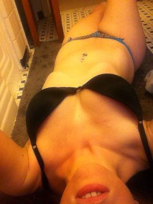 tag me in your cum tributes ;3