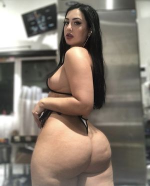 Pawg delicious booty beauty