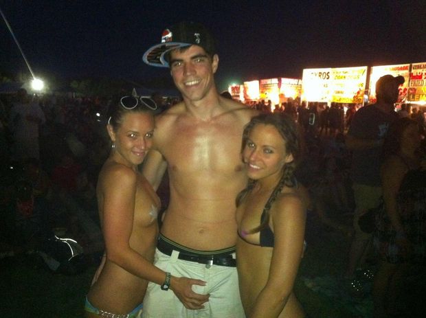 horny chicks