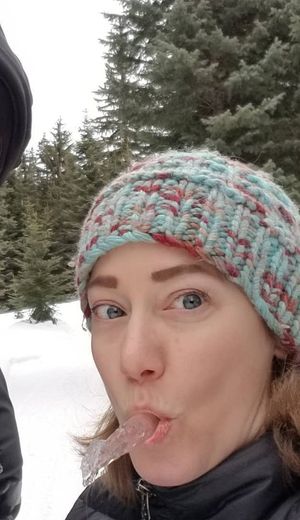 Sexy milf looking for something to suck on