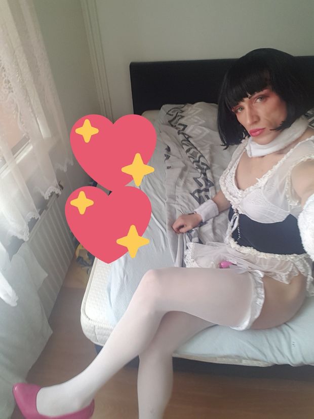 Sissy Nympho 4 use and abuse