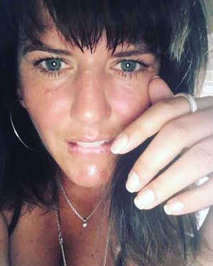 Hot Sexy MILF. ❤️