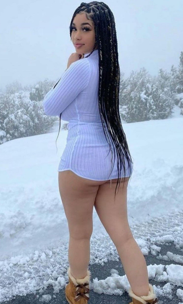 Lexie ass snow