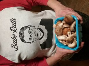 Sexy big tits milf with pokies