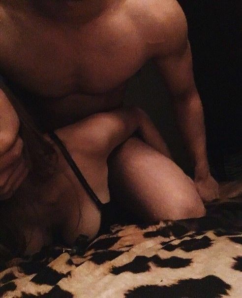 Filthy selfie she sent me.