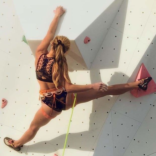 Pro climber in lingerie