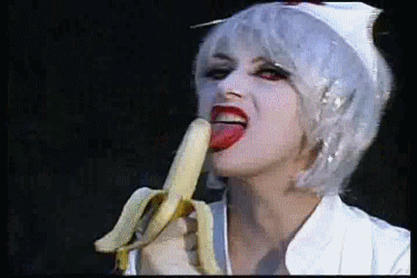 She Suck The Banana .. ❤️
