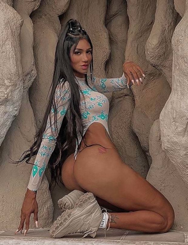 Tight Lil Ass