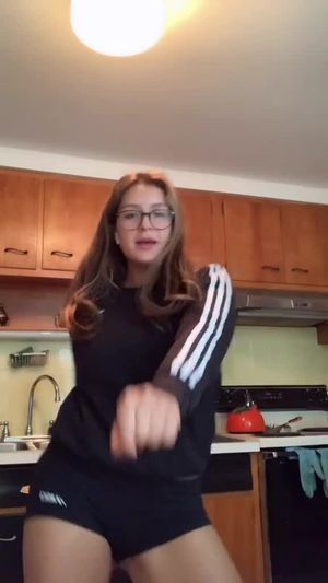 Alison moving that ass