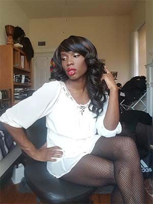 Hot black tranny with BBC in Phoenix Arizona into strong man who can handle big stuff
