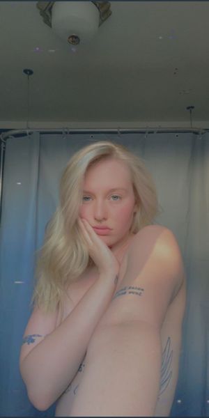 She told me she keeps a dildo in her purse all times