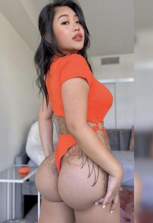 Can I be your first Asian fuck ????