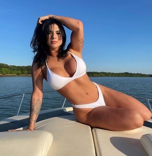 Jully Oliveira ❤️ Photo #12