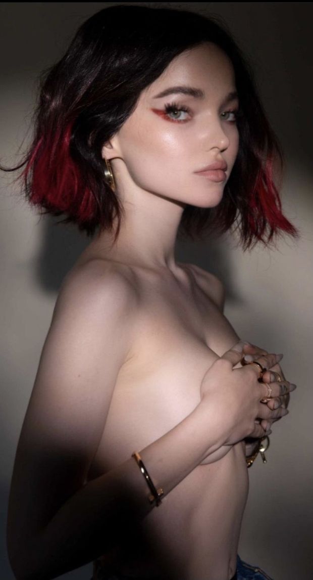 Dove Cameron