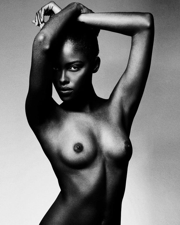 Dark Nude Art