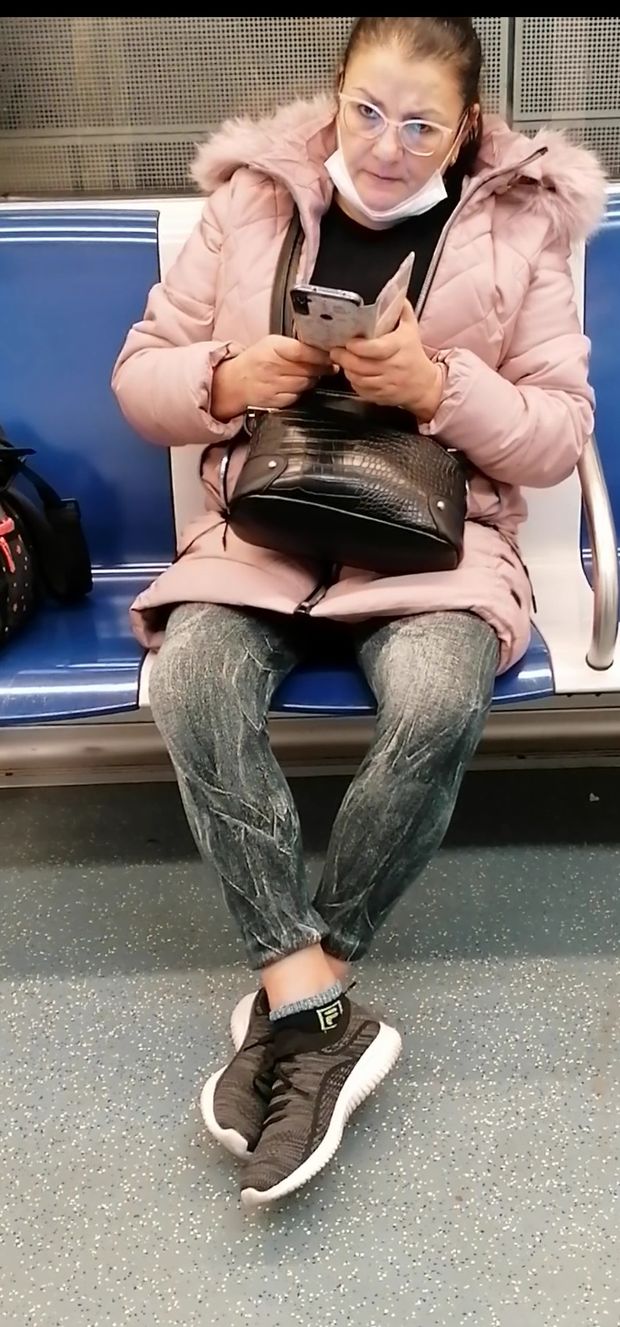 In my City os required the use off face mask in public transport