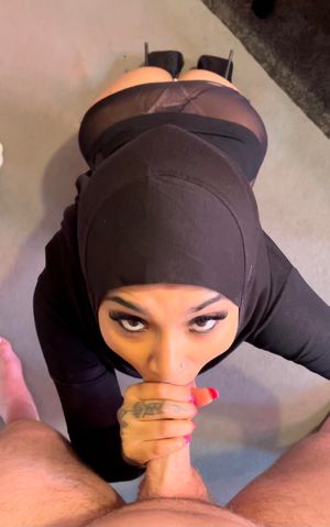 Hijab Blowjob