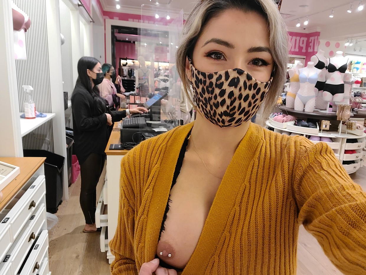 Flashing pierced tits in store