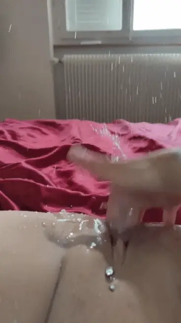 Huge squirt