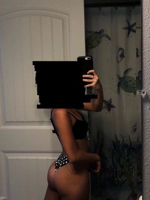 College slut looking for attention