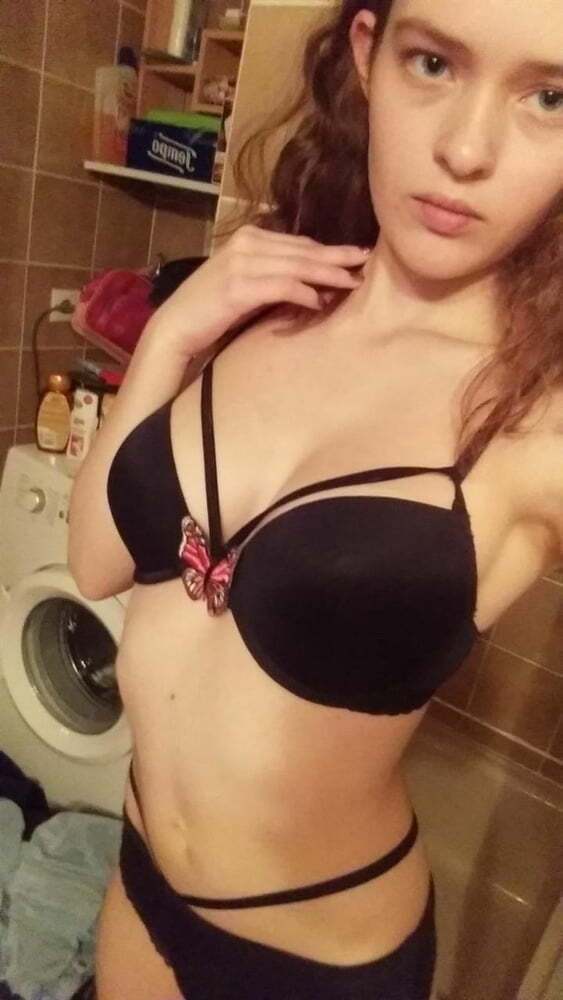 black dessous