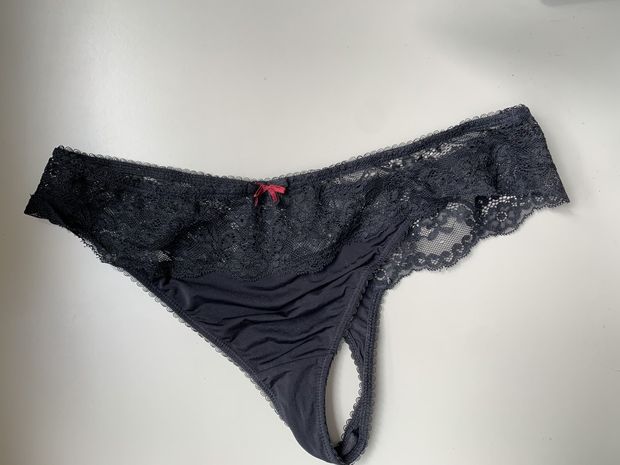 Tell me if you want some pic of me wearing this thong