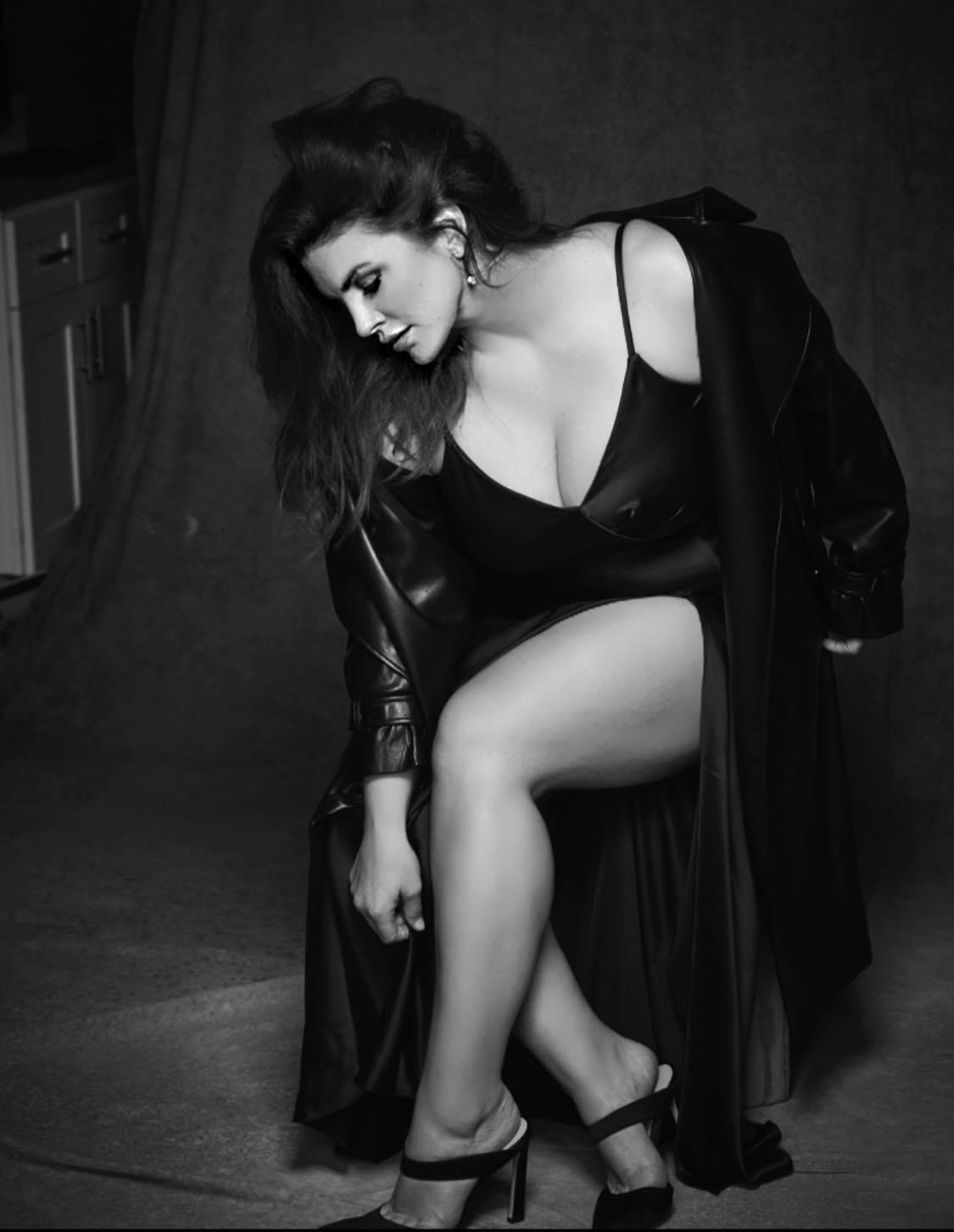Pose