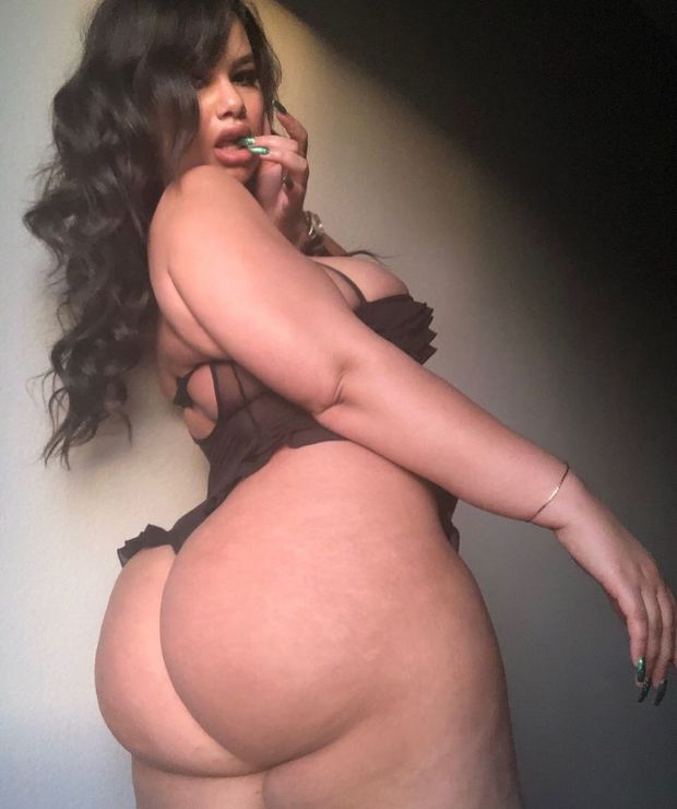 Thickness Mia P