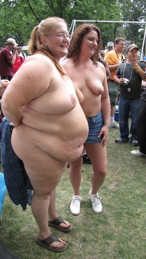 It's always the lard buckets who are most popular at the picnics!