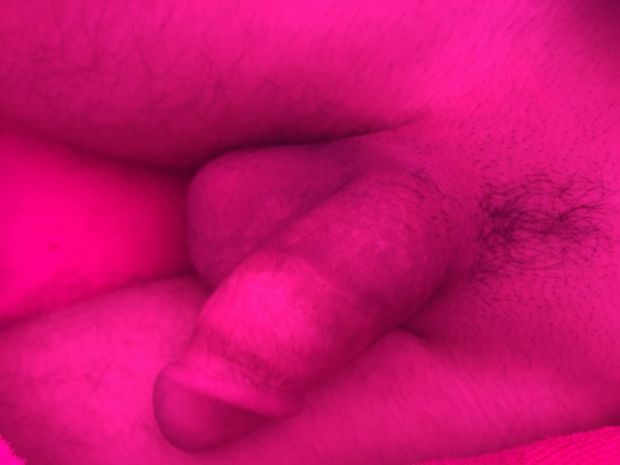 Do u want to kiss it?