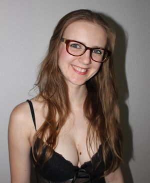 "I'm smart and popular"